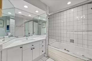 680 N Green St, Chicago, IL 60642 - Photo 15