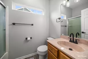 427 Barnaby Dr, Oswego, IL 60543 - Photo 11