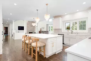 135 Settlers Dr, Naperville, IL 60565 - Photo 25