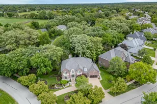 135 Settlers Dr, Naperville, IL 60565 - Photo 7