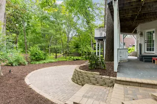 135 Settlers Dr, Naperville, IL 60565 - Photo 57