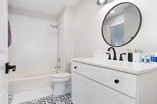 135 Settlers Dr, Naperville, IL 60565 - Photo 45