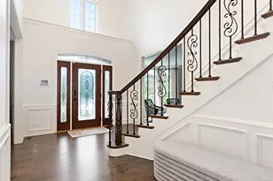 135 Settlers Dr, Naperville, IL 60565 - Photo 9
