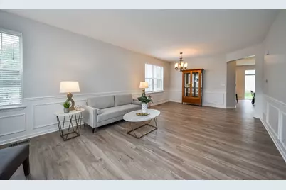 298 Fairhaven Drive, Saint Charles, IL 60175 - Photo 5