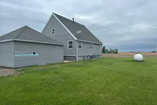 11050 S Lasalle Rd, Ransom, IL 60470 - Photo 15