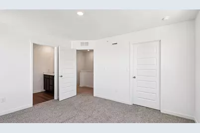557 Yosemite Way, Mundelein, IL 60060 - Photo 13