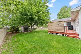 613 Crestwood Dr, Champaign, IL 61822 - Photo 33