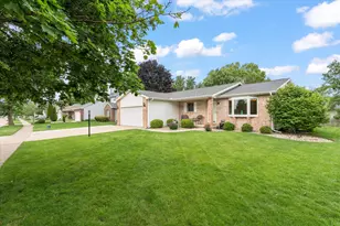 613 Crestwood Dr, Champaign, IL 61822 - Photo 41