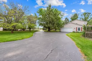 418 N Olbrich Rd, Harvard, IL 60033 - Photo 33
