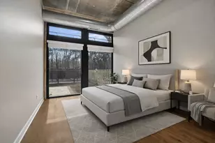1071 W 15th St, Chicago, IL 60608 - Photo 13