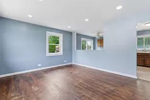 698 W Colfax St, Palatine, IL 60067 - Photo 3