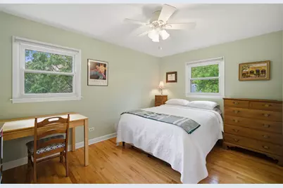 827 Liberty Bell Lane, Libertyville, IL 60048 - Photo 11