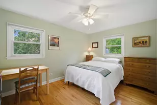 827 Liberty Bell Ln, Libertyville, IL 60048 - Photo 11