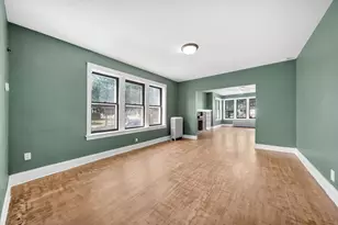5759 S Campbell Ave, Chicago, IL 60629 - Photo 7