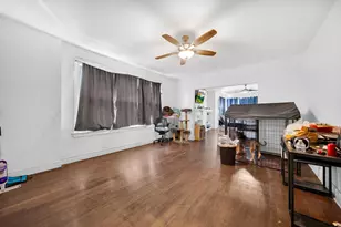 5759 S Campbell Ave, Chicago, IL 60629 - Photo 15