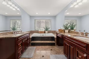 281 N Forest Dr, Addison, IL 60101 - Photo 33