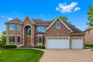 281 N Forest Dr, Addison, IL 60101 - Photo 3