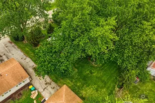 1415 Marigold Dr, Joliet, IL 60433 - Photo 23