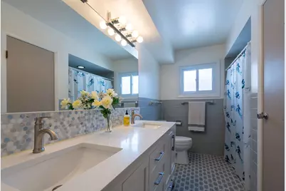 [Address not provided], Morton Grove, IL 60053 - Photo 31