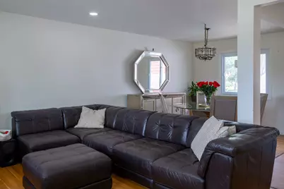 [Address not provided], Morton Grove, IL 60053 - Photo 21