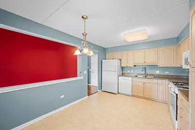 6807 N Milwaukee Avenue #601, Niles, IL 60714 - Photo 7