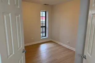 1935 N Hicks Rd, Palatine, IL 60074 - Photo 9
