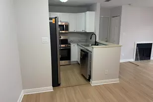 1935 N Hicks Rd, Palatine, IL 60074 - Photo 7