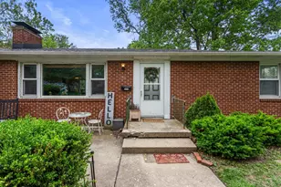 1117 W Union St, Champaign, IL 61821 - Photo 3