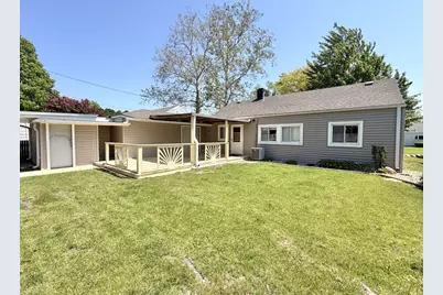 1820 Plum Street, Peru, IL 61354 - Photo 17