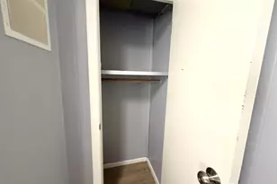 1820 Plum St, Peru, IL 61354 - Photo 13