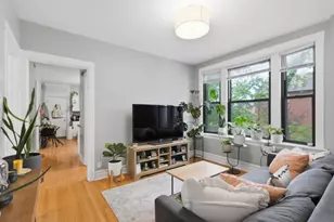 1900 W Oakdale Ave, Chicago, IL 60657 - Photo 19