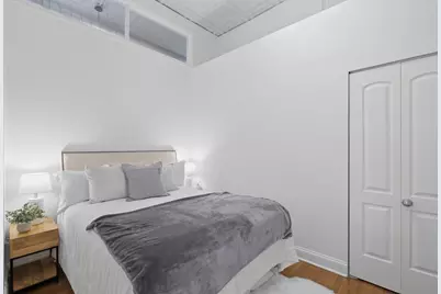 1900 W Oakdale Avenue, Chicago, IL 60657 - Photo 9