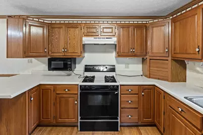 407 S Davis Avenue, Centralia, IL 62801 - Photo 19
