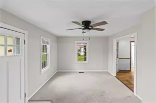 407 S Davis Ave, Centralia, IL 62801 - Photo 13