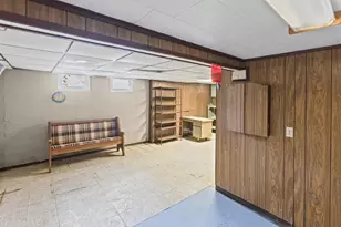 407 S Davis Ave, Centralia, IL 62801 - Photo 29