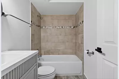 684 Quincy Bridge Lane #202, Glenview, IL 60025 - Photo 7
