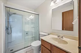 327 Gazebo Ln, Lombard, IL 60148 - Photo 15