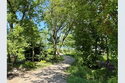 139 N Crooked Lake Lane, Lindenhurst, IL 60046 - Photo 21
