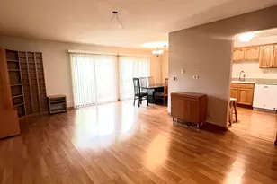 1106 Wildberry Ct, Wheeling, IL 60090 - Photo 3