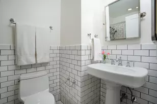 1721 N Bissell St, Chicago, IL 60614 - Photo 25