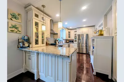 6833 N Lowell Avenue, Lincolnwood, IL 60712 - Photo 9