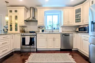 6833 N Lowell Ave, Lincolnwood, IL 60712 - Photo 15