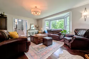 6833 N Lowell Ave, Lincolnwood, IL 60712 - Photo 7