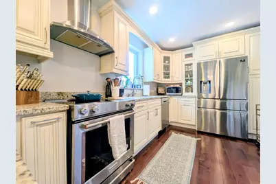 6833 N Lowell Avenue, Lincolnwood, IL 60712 - Photo 11