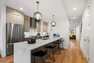 3428 N Kilbourn Ave, Chicago, IL 60641 - Photo 13