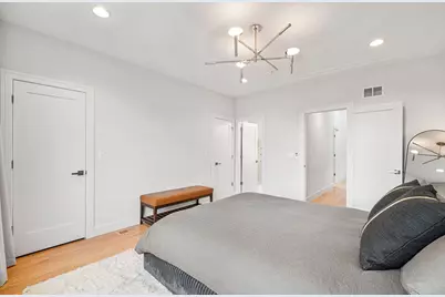 3428 N Kilbourn Avenue, Chicago, IL 60641 - Photo 19