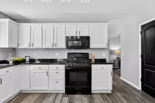 3801 Phillip Dr, Zion, IL 60099 - Photo 13