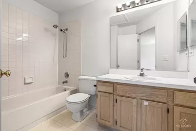1242 Shawford Way, Elgin, IL 60120 - Photo 25