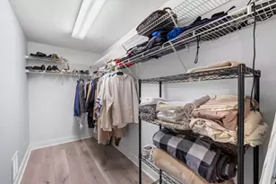 6050 W Eastwood Ave, Chicago, IL 60630 - Photo 25
