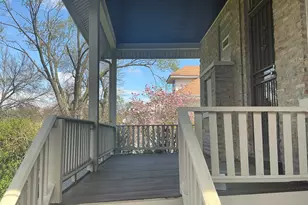 8042 S Bennett Ave, Chicago, IL 60617 - Photo 23